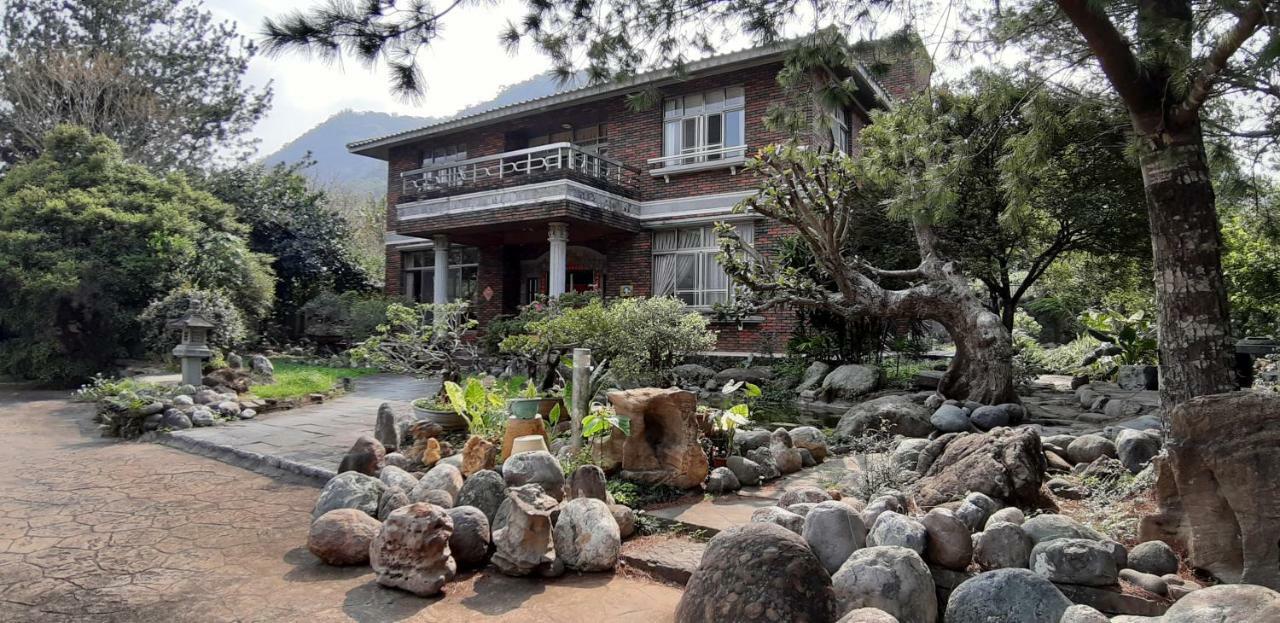 Ri Jing Yuan Homestay Liugui Exterior foto